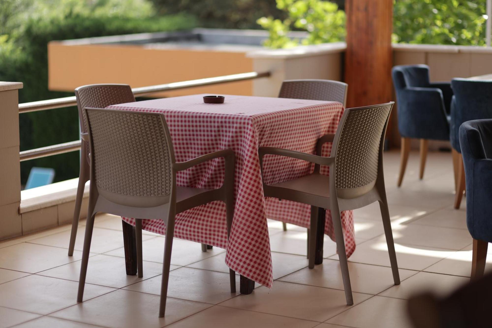 Mema Resort Mirash Екстериор снимка